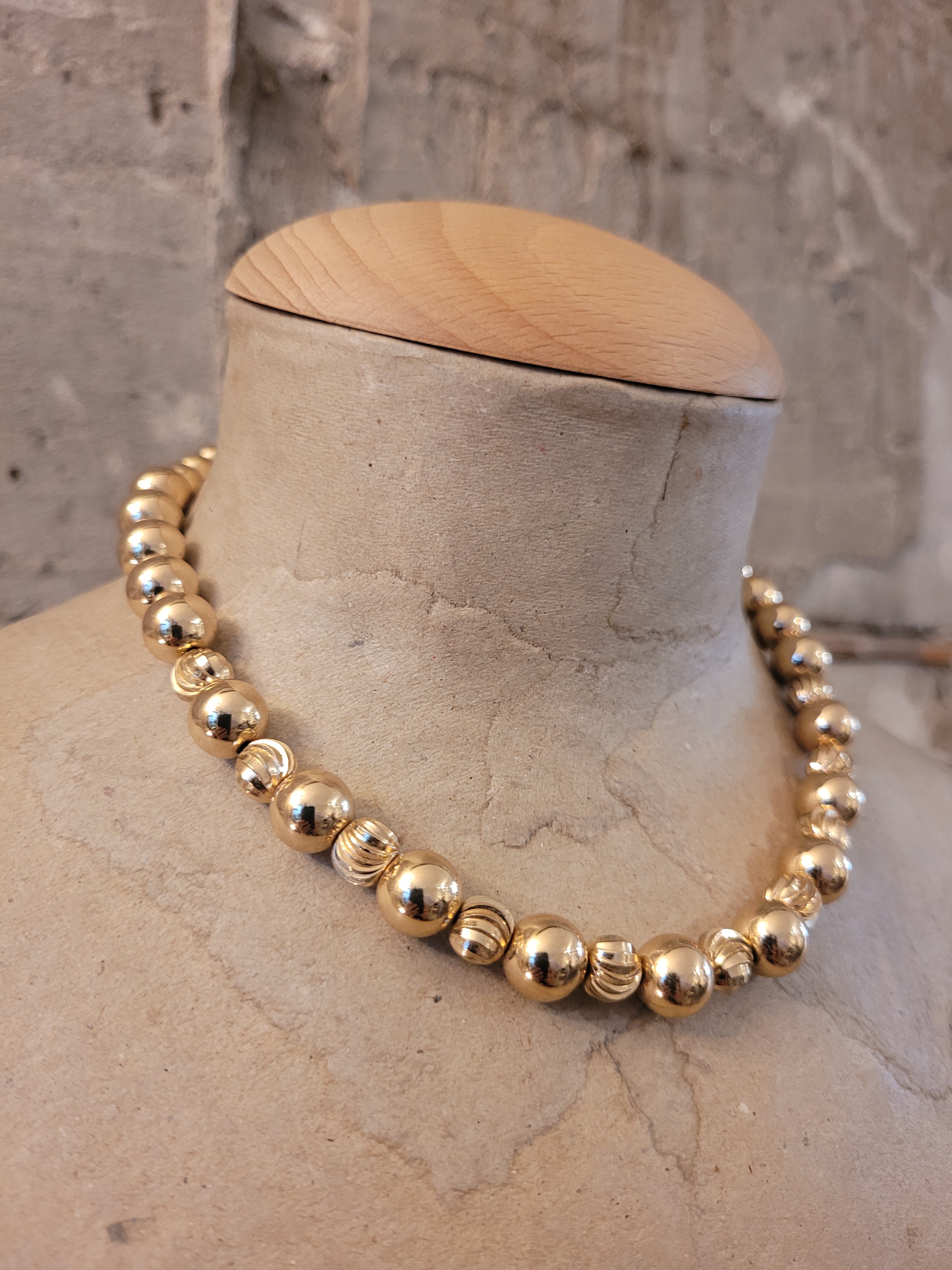 Chunky Bead Neckace