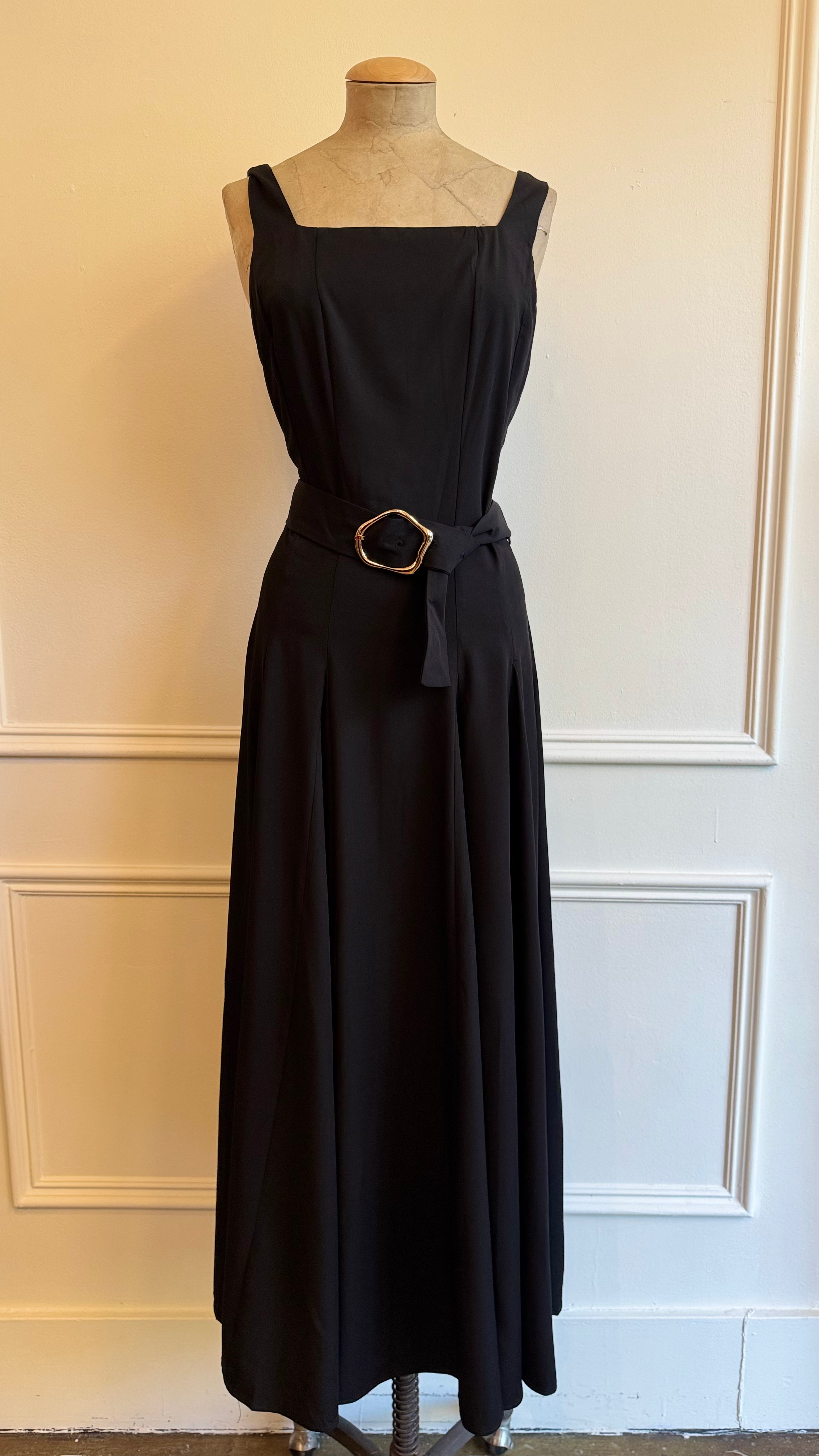 Square Neck Buckle Midi Dress