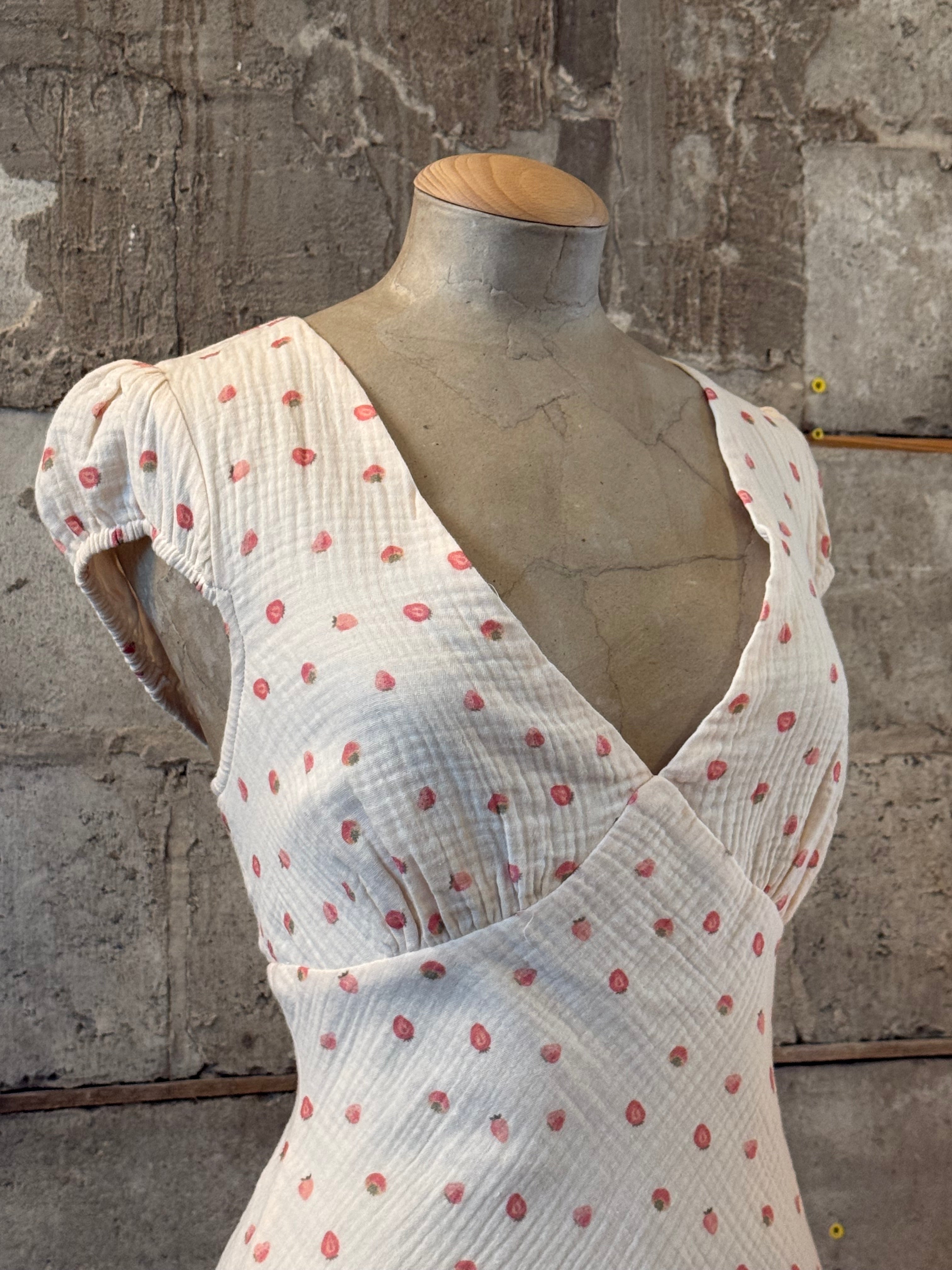Strawberry dress with print