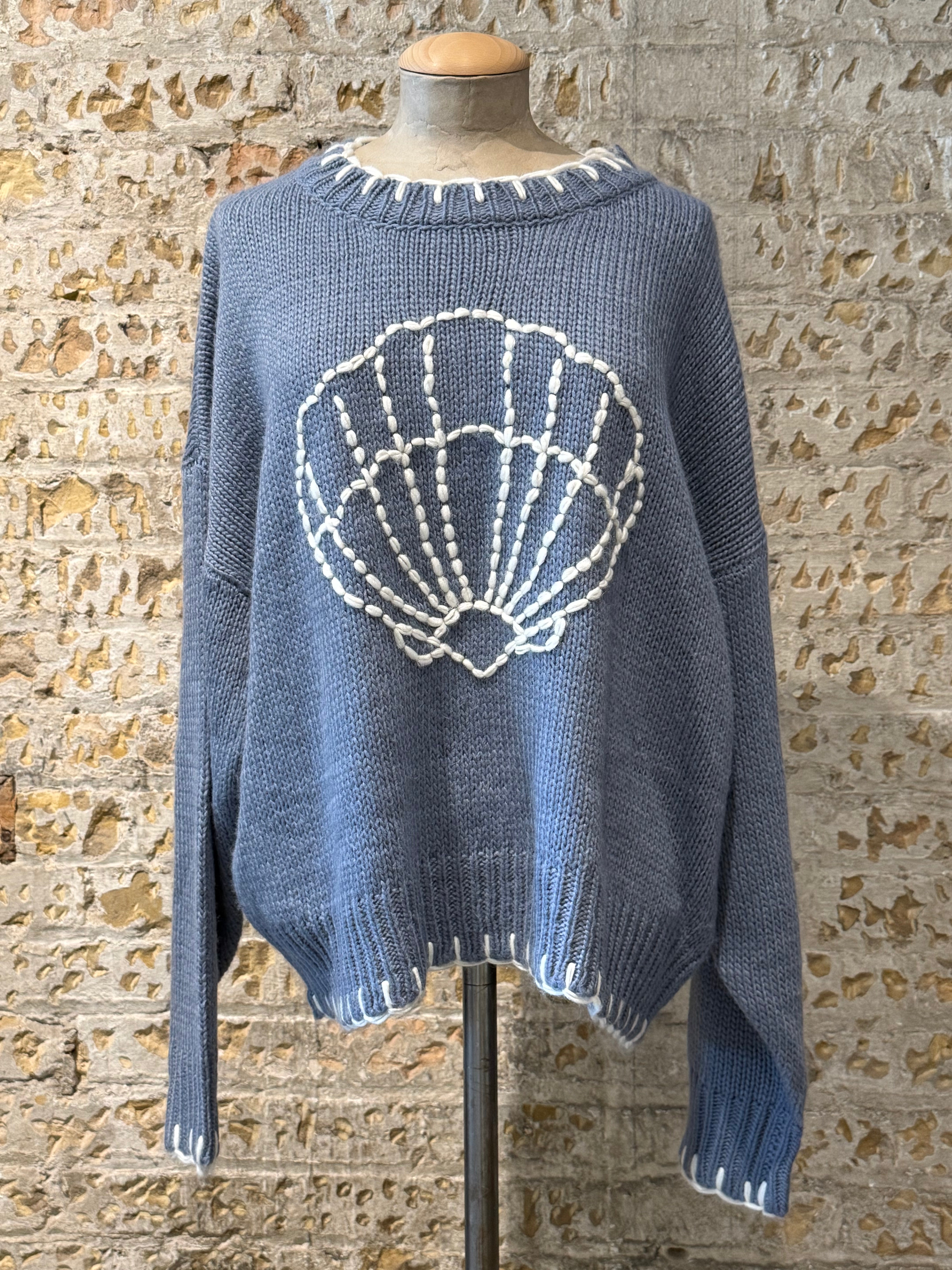 Crochet sweaters with shell print