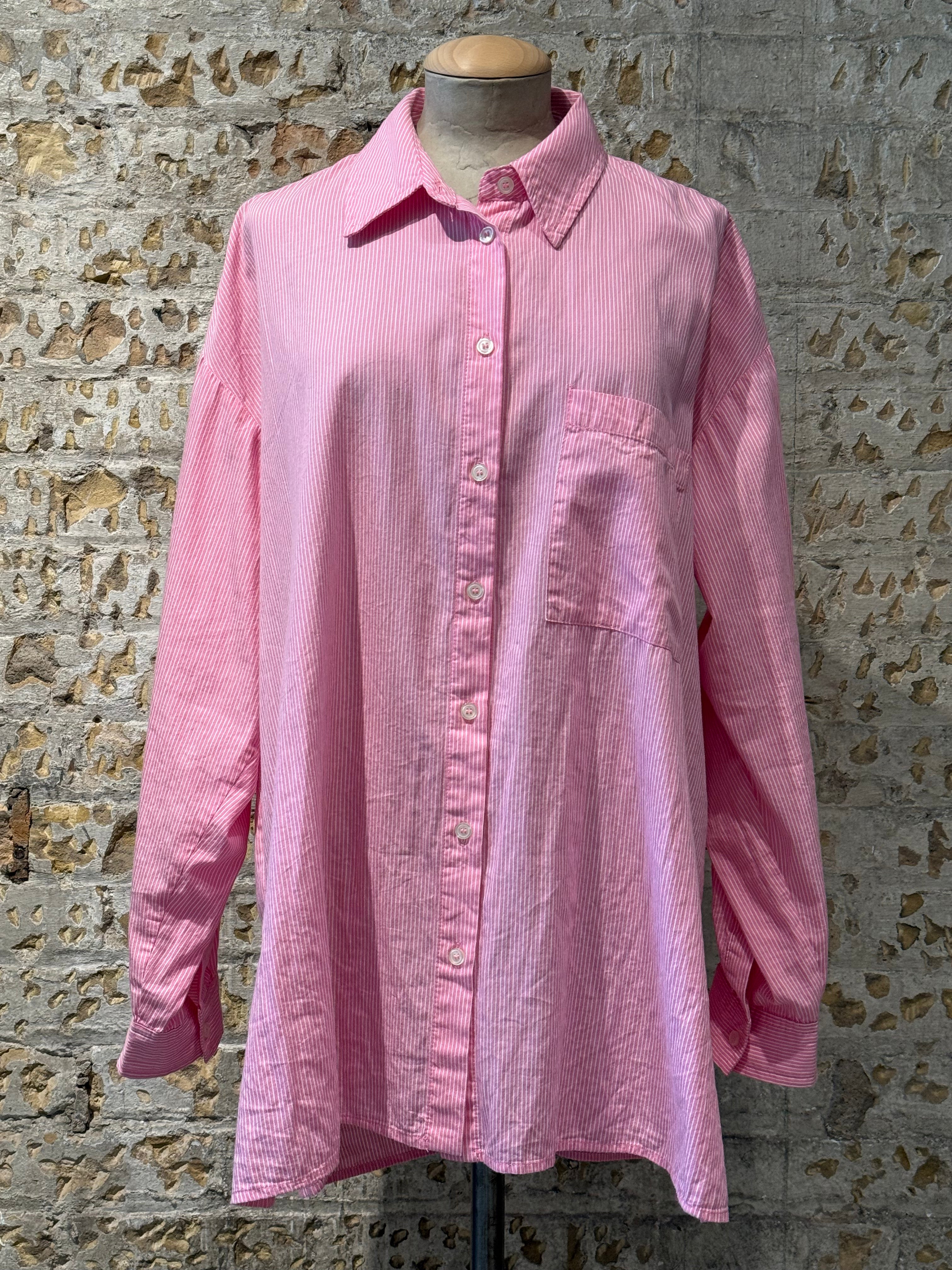 Pink long sleeve shirt, dark, buttons