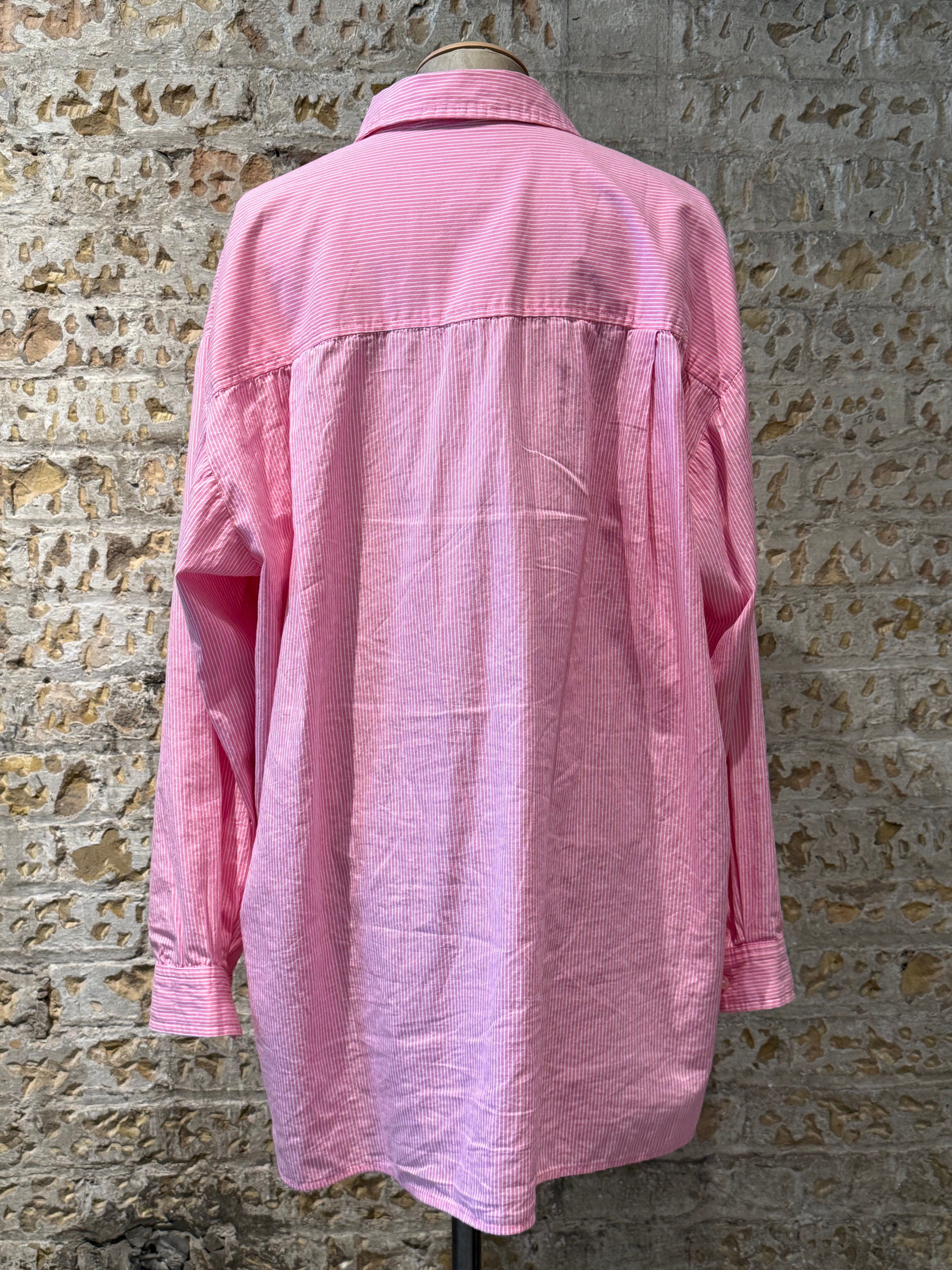 Pink long sleeve shirt, dark, buttons