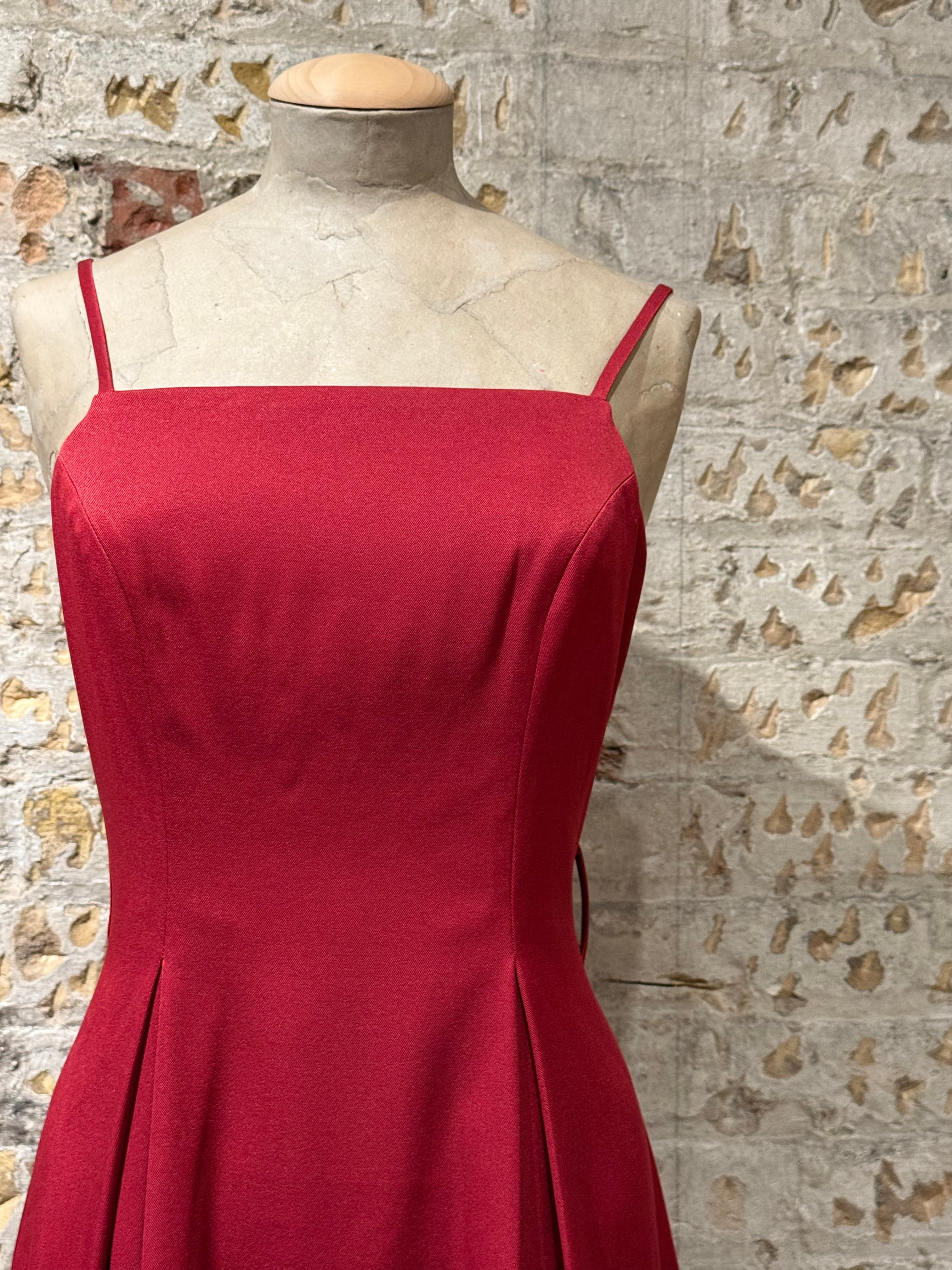 Red waisted dress