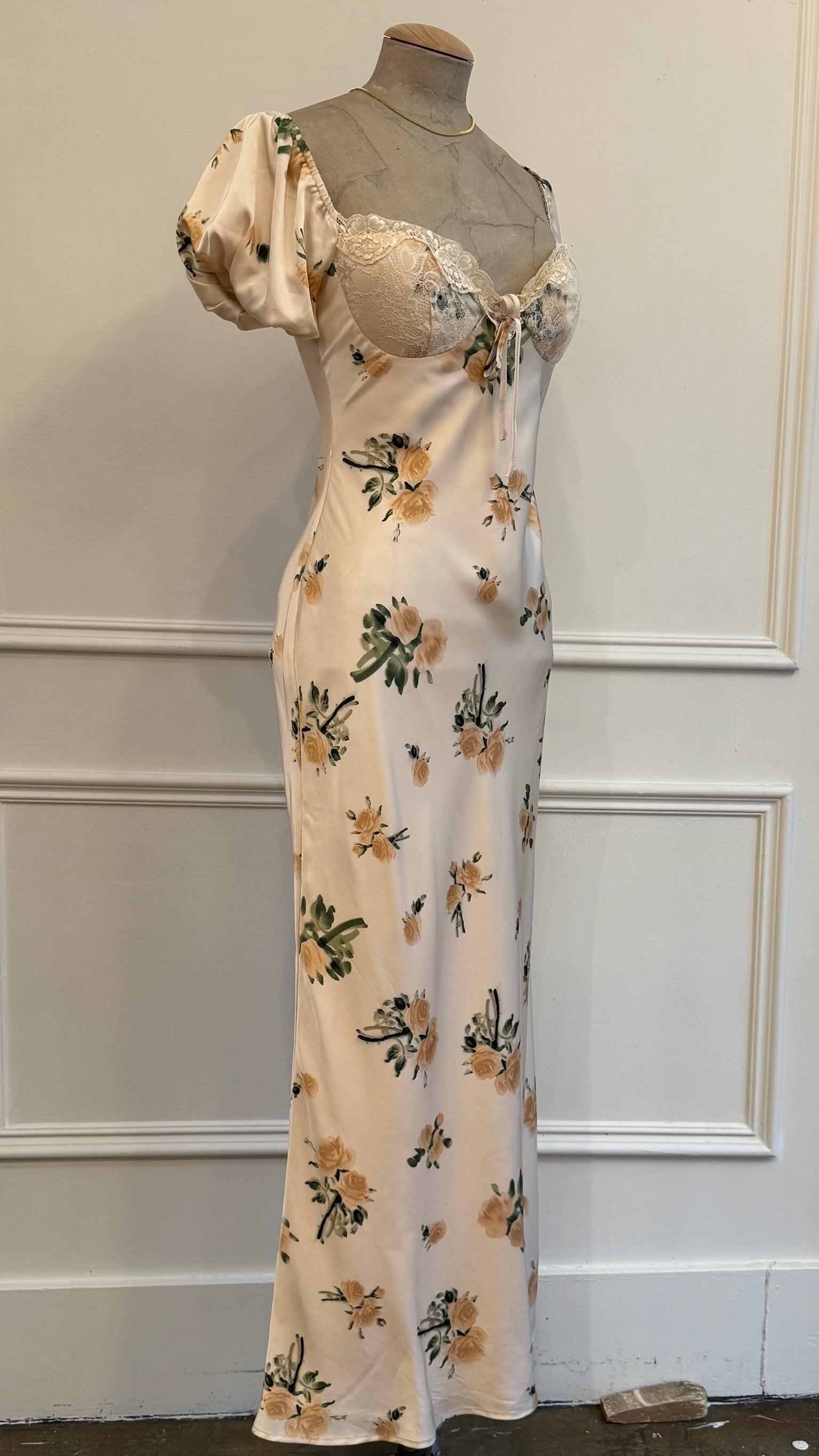 Cream Floral Puff Sleeve Dress